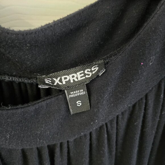 EXPRESS Black Short Sleeve Top - Small - Picture 5 of 5